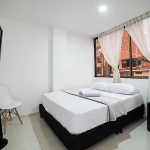 Habitación en casa particular Tu Espacio Privado Encanto En E, Medellín
