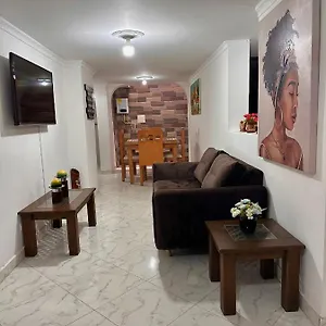 Apartamento Acogedor Cerca Al Centro De, Medellín