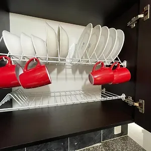 Apartamento Acogedor Apartamento A 5 Minutos Del Parque Comercial El Tesoro En El Poblado, Medellín